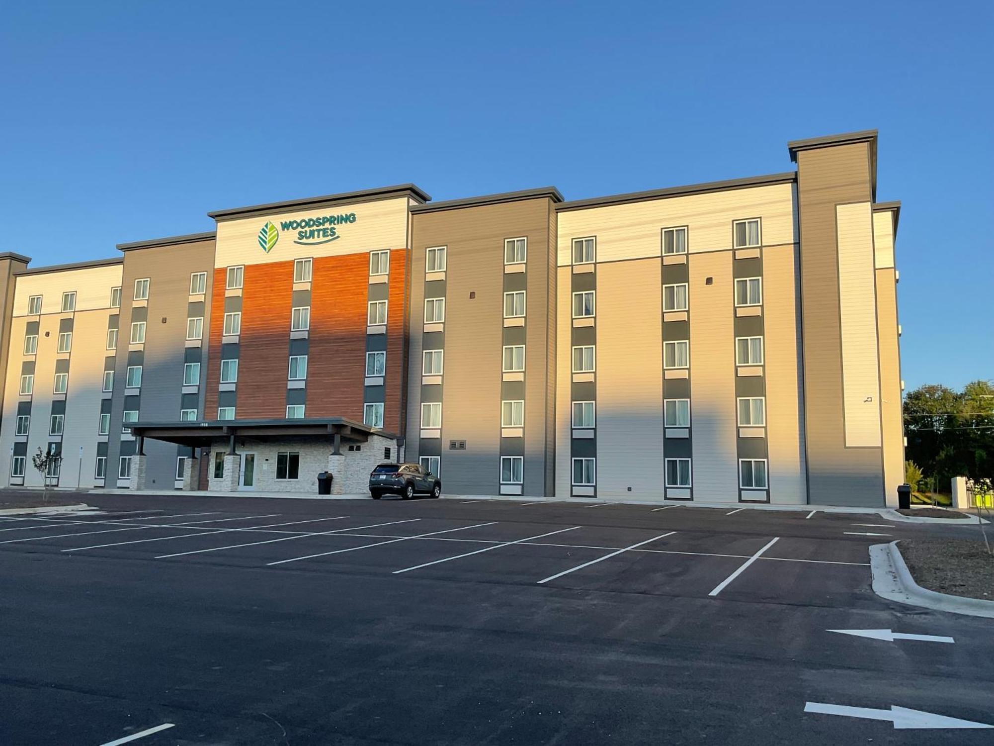 Woodspring Suites Winston-Salem Near Hanes Mall المظهر الخارجي الصورة